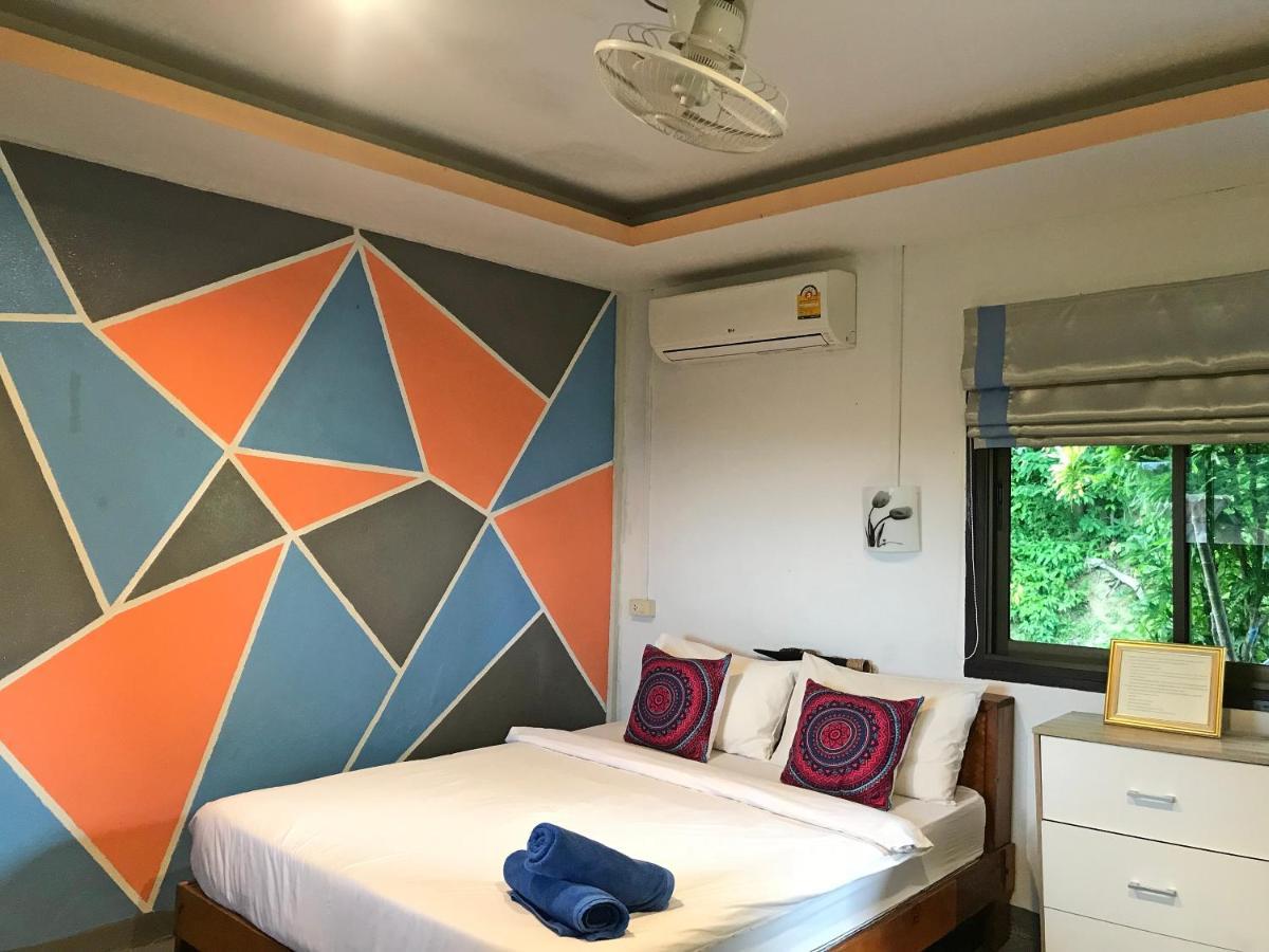 Lanta Halabala Resort Ko Lanta Buitenkant foto