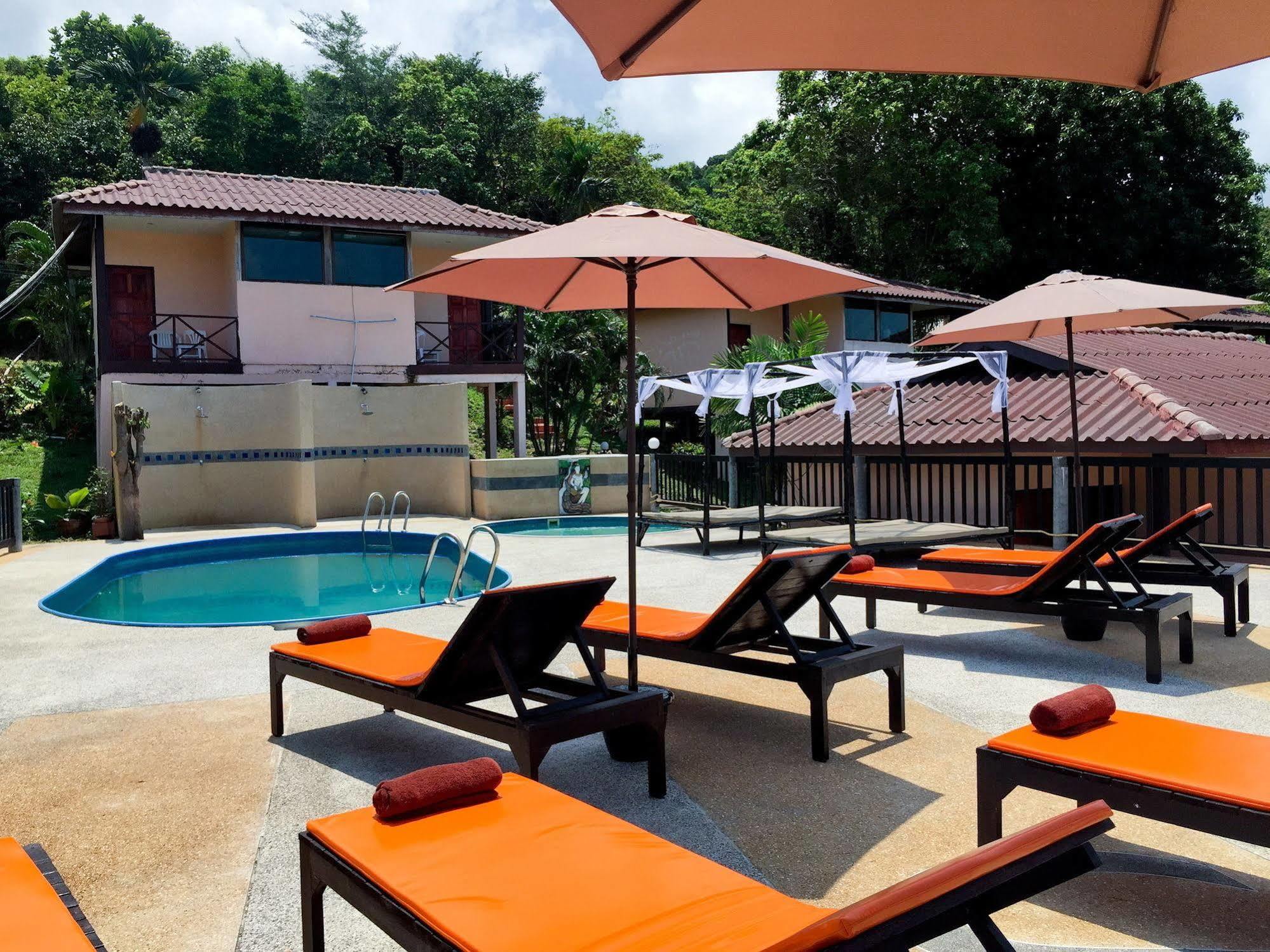 Lanta Halabala Resort Ko Lanta Buitenkant foto