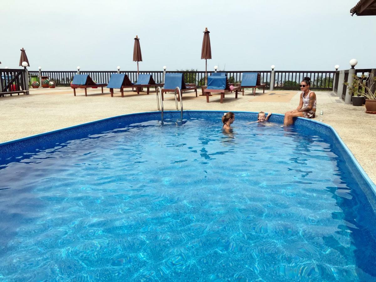 Lanta Halabala Resort Ko Lanta Buitenkant foto